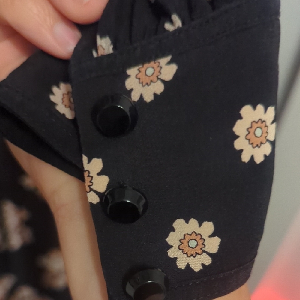 Women's Black Floral Long Sleeve Midi Dress - Picture 3 of 4